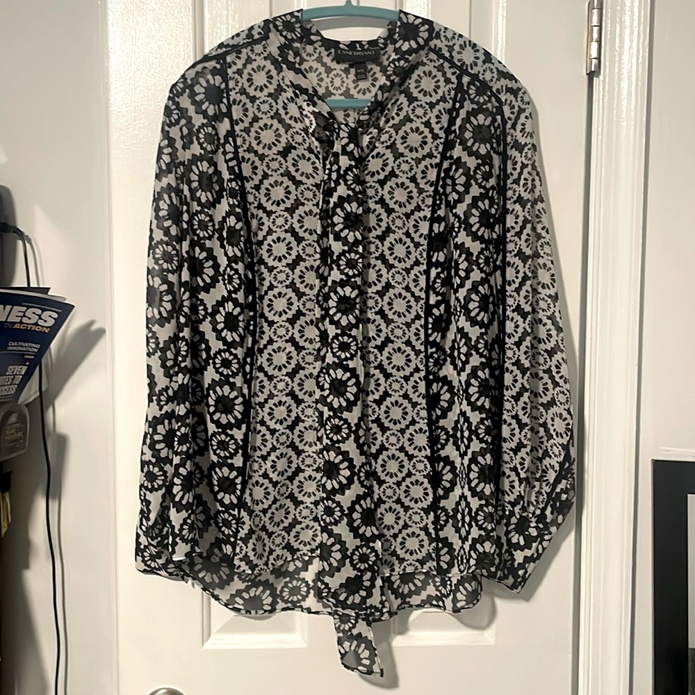 Lane Bryant Black & While Long Sleeve Blouse